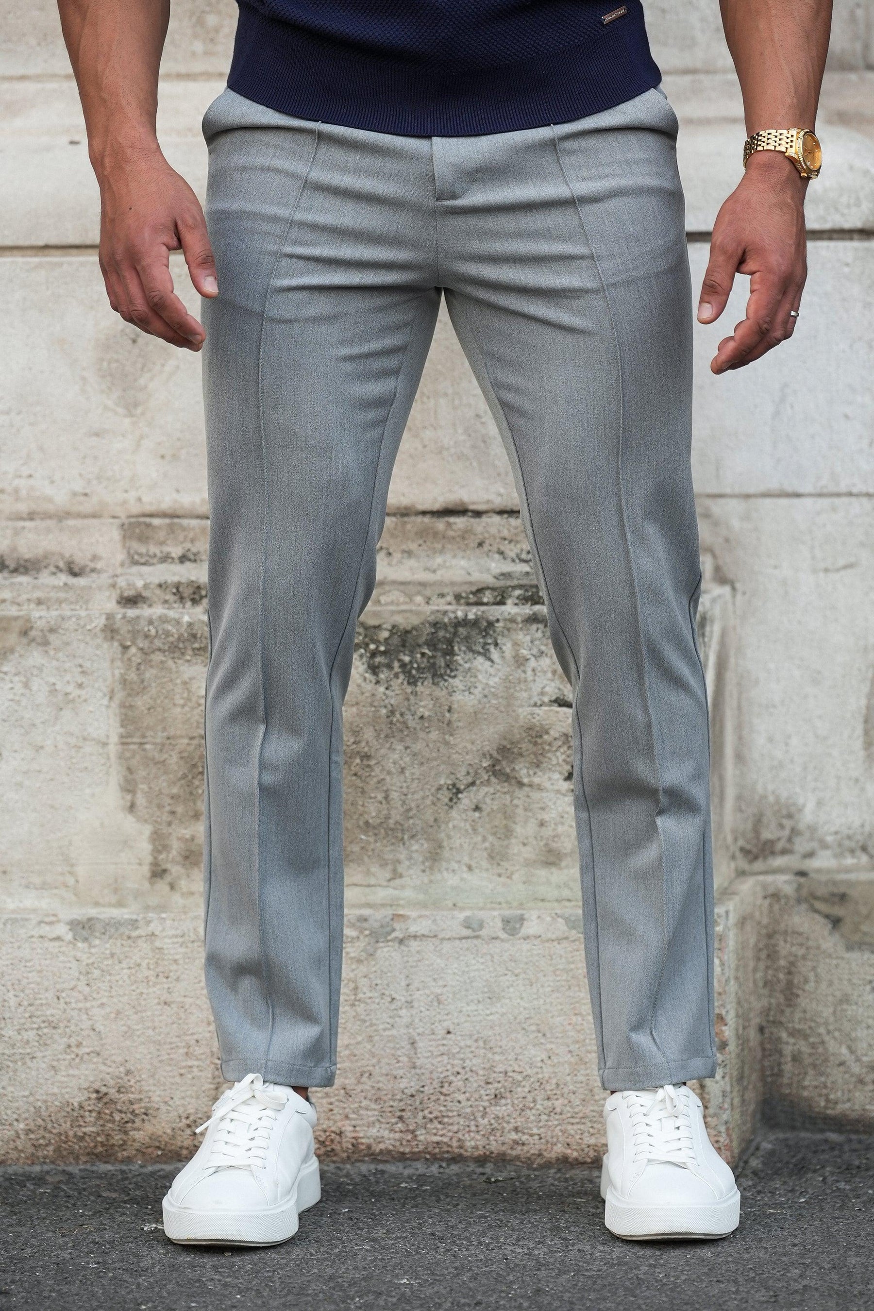 Capri Lynx Men’s Tailored Gray Pants